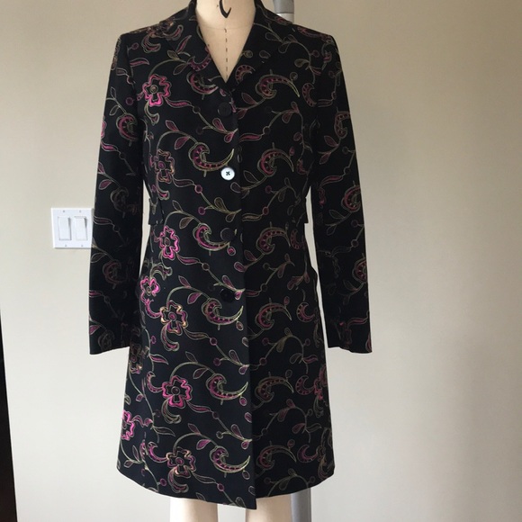 Summer Coat/long jacket. - Picture 1 of 4